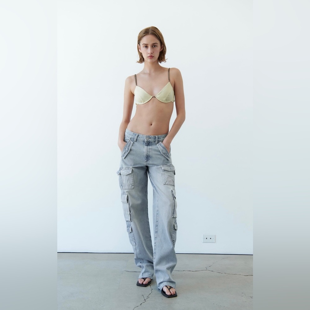 ZARA ZW MID-RISE BAGGY CARGO JEANS